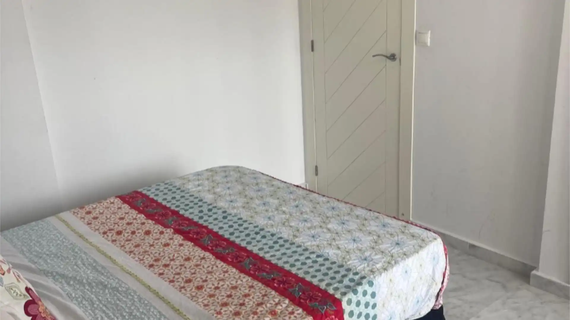 Piso en  Carrer Llevant 7 - Foto 12