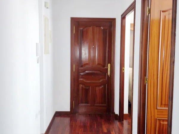 Piso en avenida Ferrocarril, 100