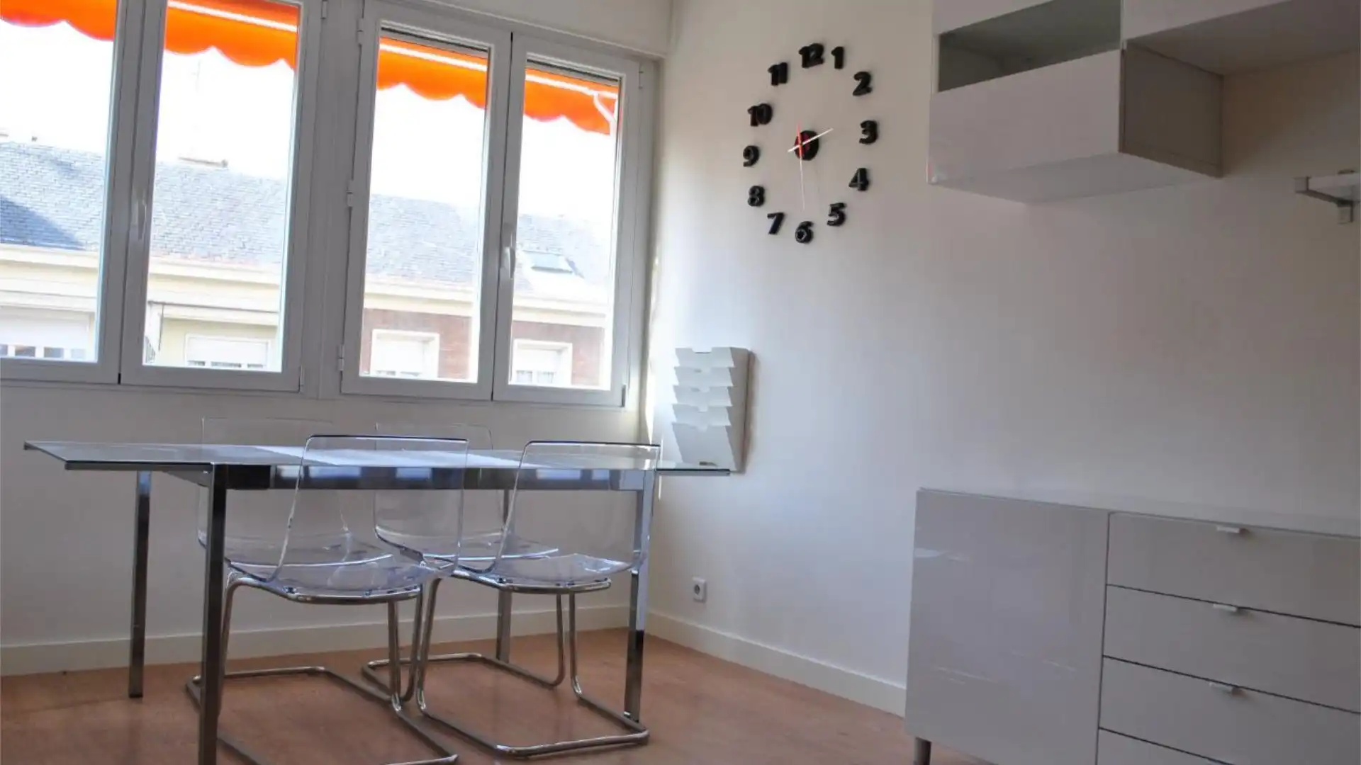 Piso en  Avenida del General Perón 25 - Foto 3