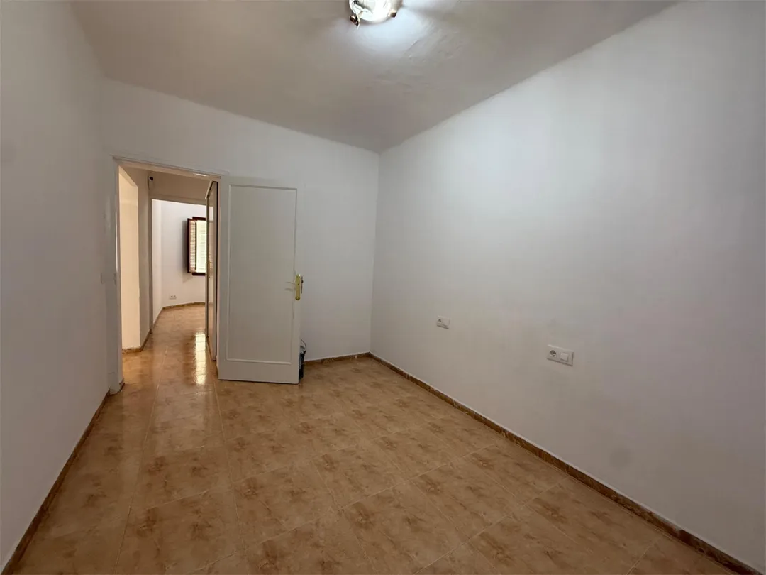 Piso en  Carrer Sant Isidor 13 - Foto 6