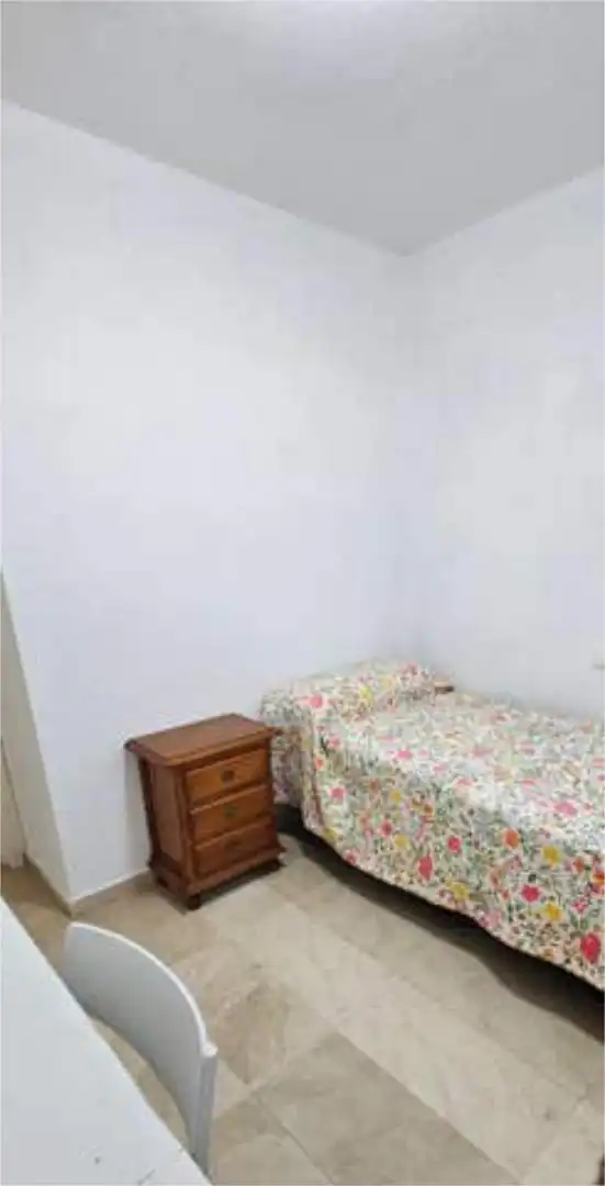 Piso en Teatinos - Foto 4