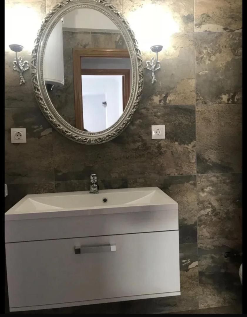 Piso en  Avinguda de Gaspar Aguilar 67 - Foto 2