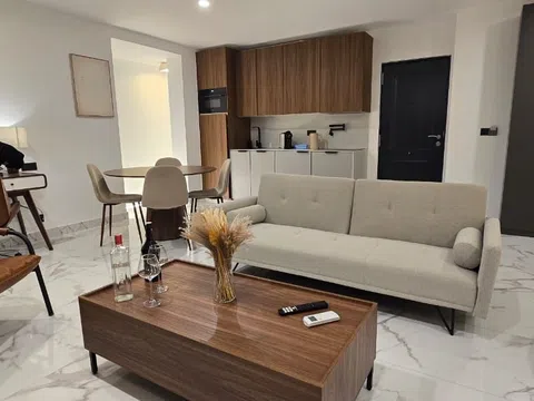 Estudio en avenida de Dénia, 1