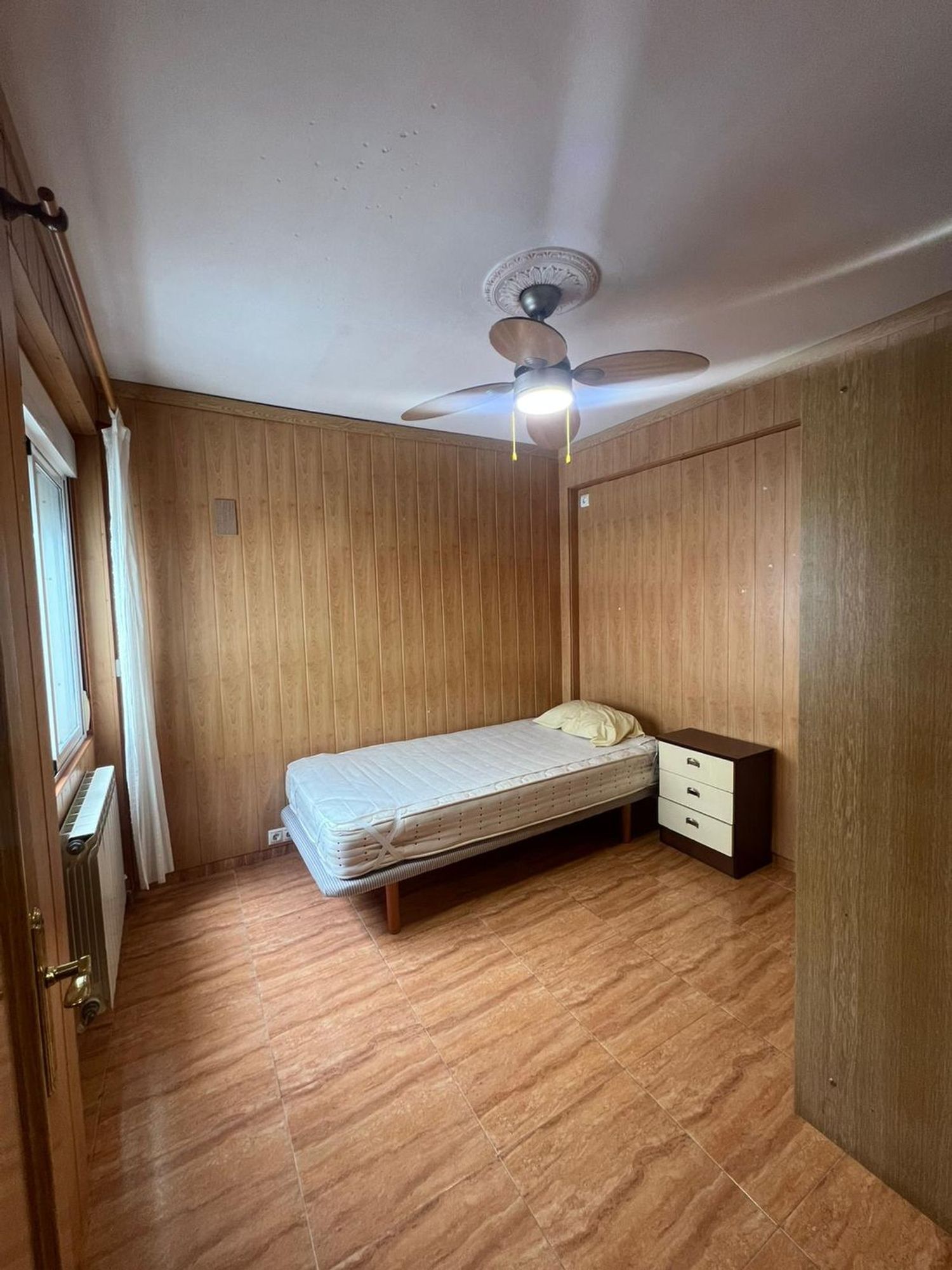 Piso en calle de Don Pedro de Luna, 37 - Foto 9