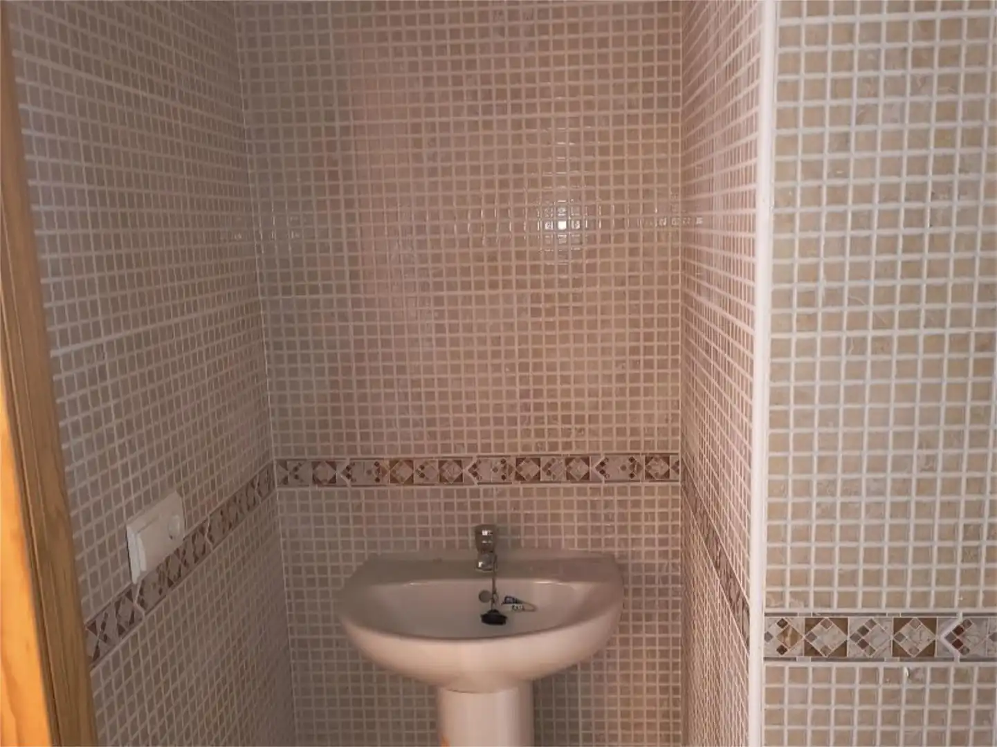 Local comercial en  Carrer Beniarbeig 13 - Foto 5