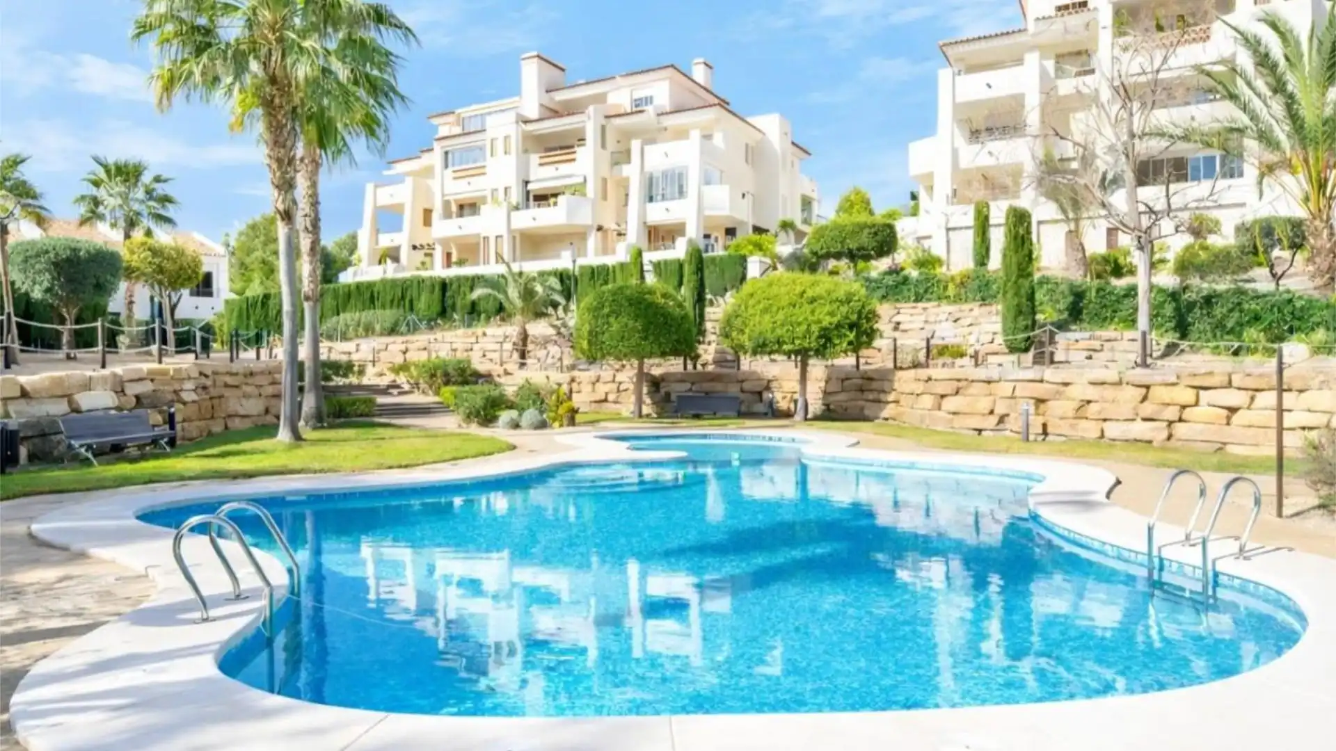 Casa adosada en  Carrer Lisboa 5 - Foto 17