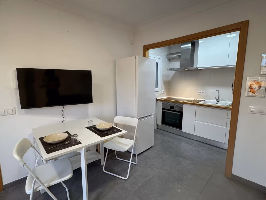 Piso en  Carrer de Mariano Viada 7 - Foto 3