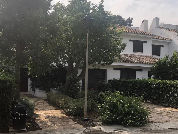 Chalet adosado en La Loma s/n, Sotogrande Costa, Sotogrande Costa - Foto 1