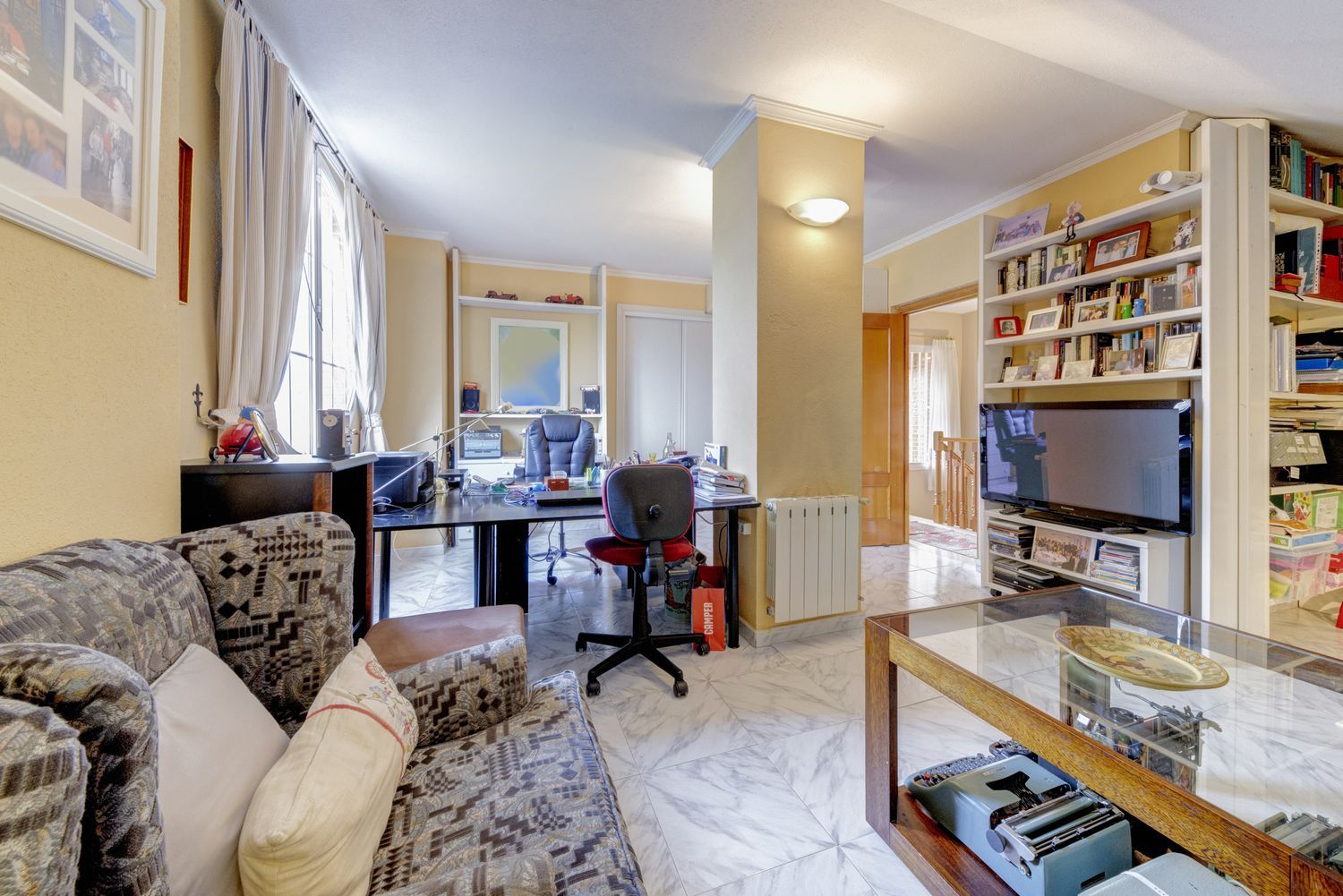 Chalet adosado en Barrio Valdezarza - Foto 33