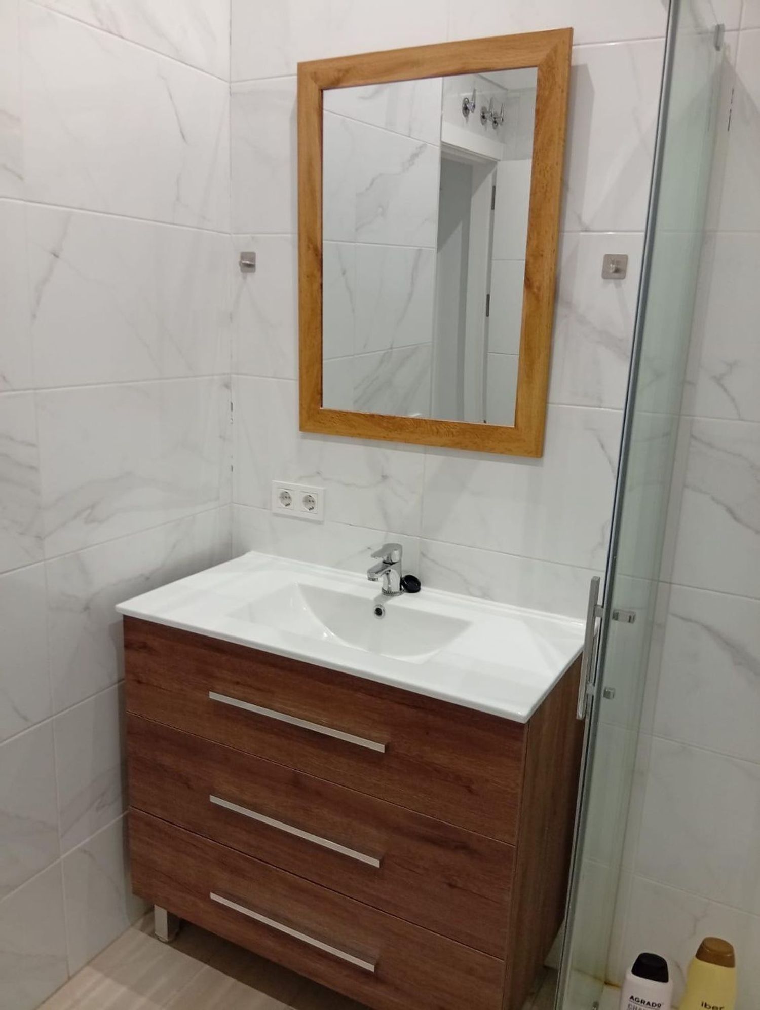 Piso en Calle Pintor Arbasia, 2, Valdeolleros - Zumbacón - Camping - Foto 11
