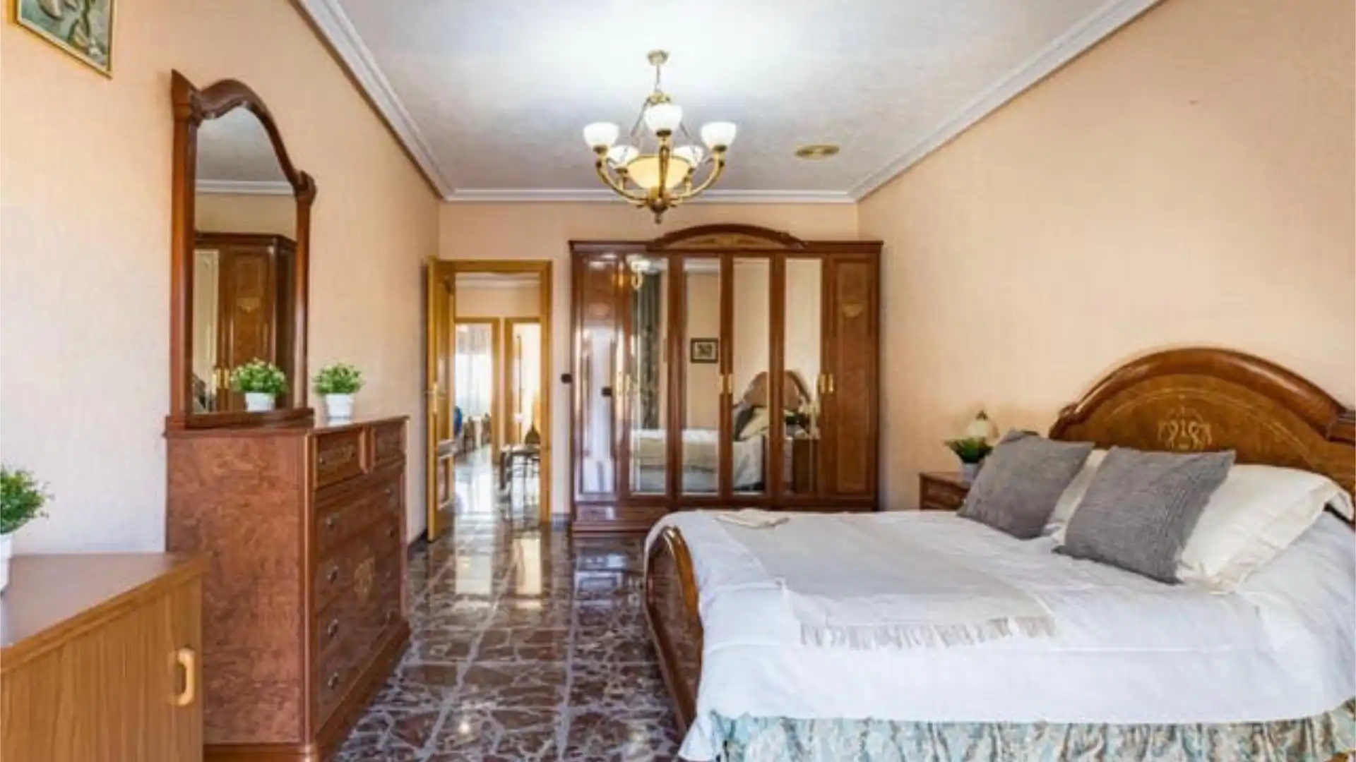 Casa adosada en Centro - Foto 5