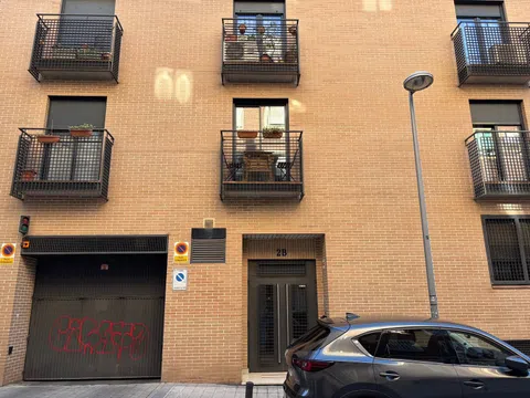 Piso en calle de la Vertiente, 2