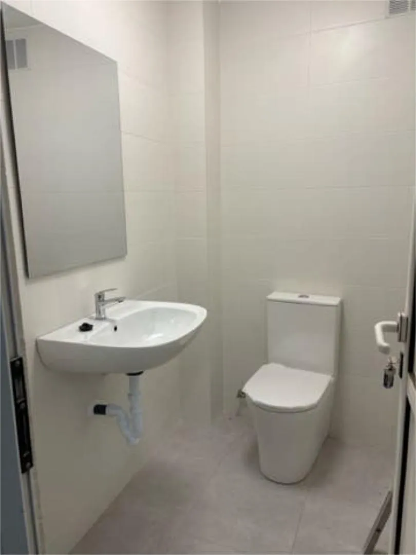 Local comercial en Centro - Foto 2