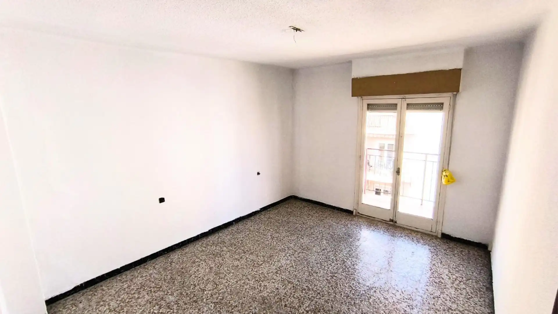 Piso en  Carrer Capità Alfons Vives 83 - Foto 6