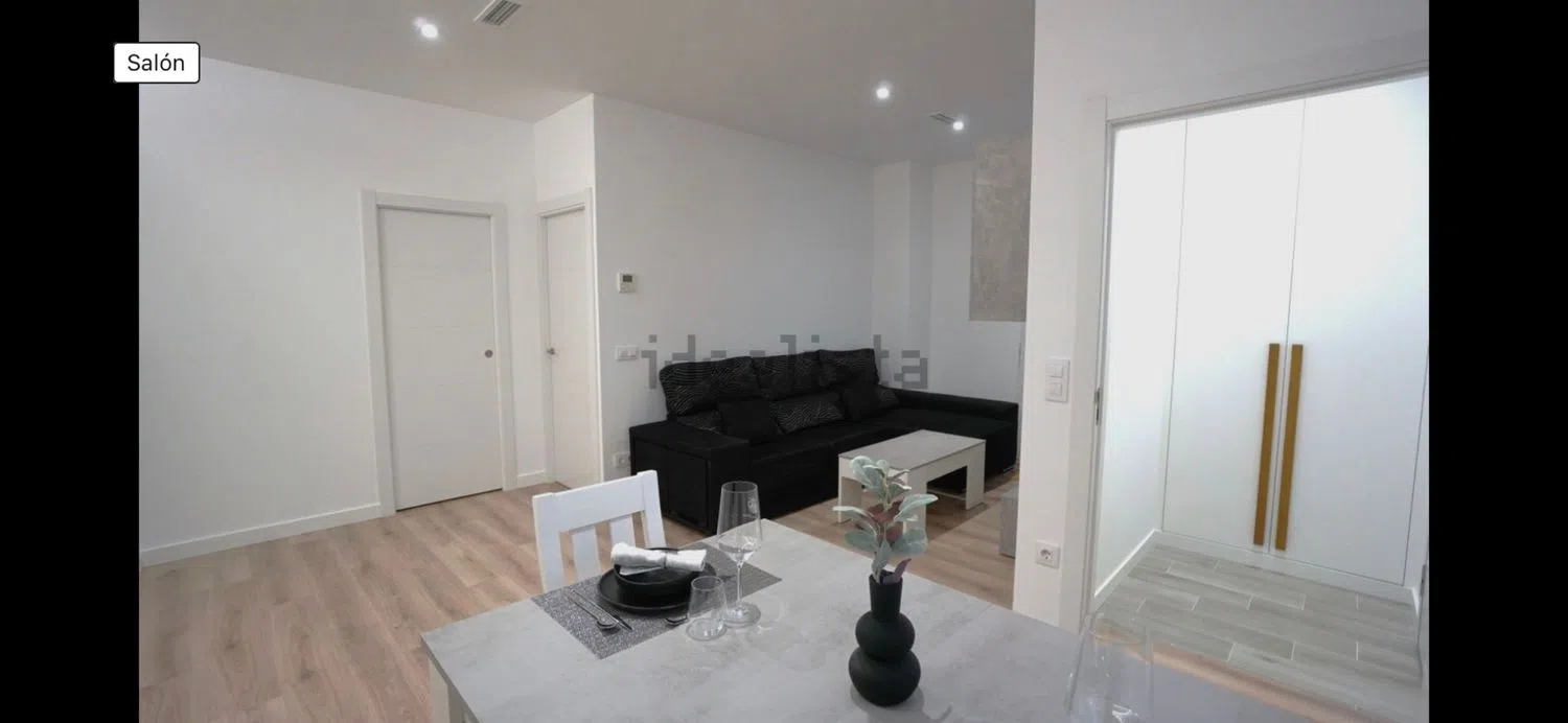 Piso en calle de Luarca, 8 - Foto 2