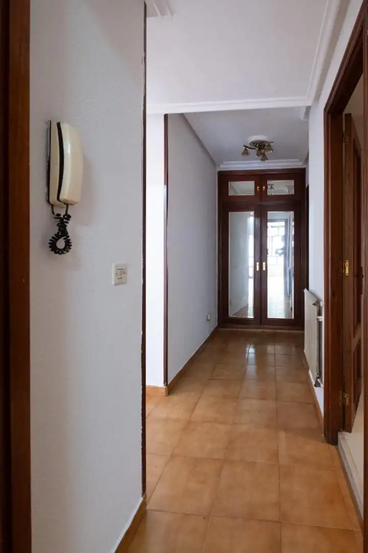 Piso en  Calle de Vicente Regueral 26 - Foto 6
