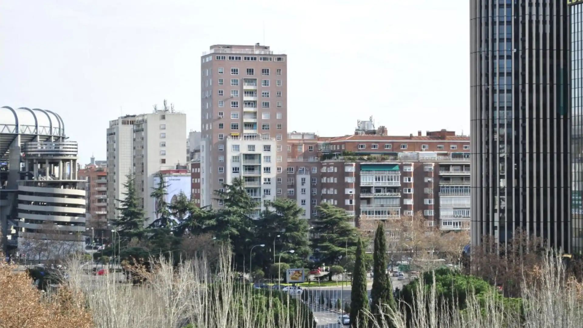 Piso en  Avenida del General Perón 25 - Foto 14
