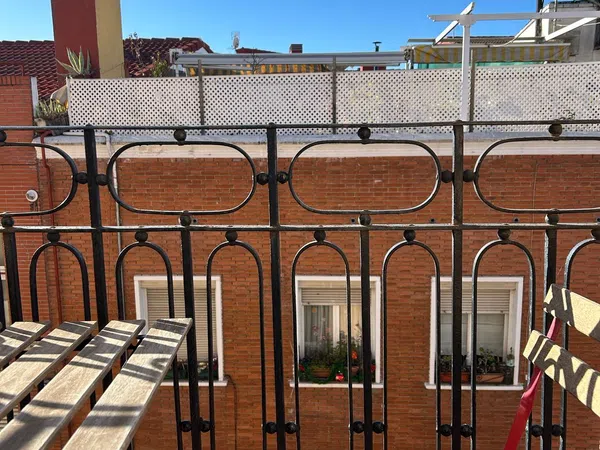 Piso en calle de Emilio Ortuño, 7