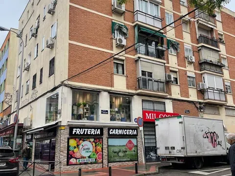 Piso en calle de Benicasim, 4