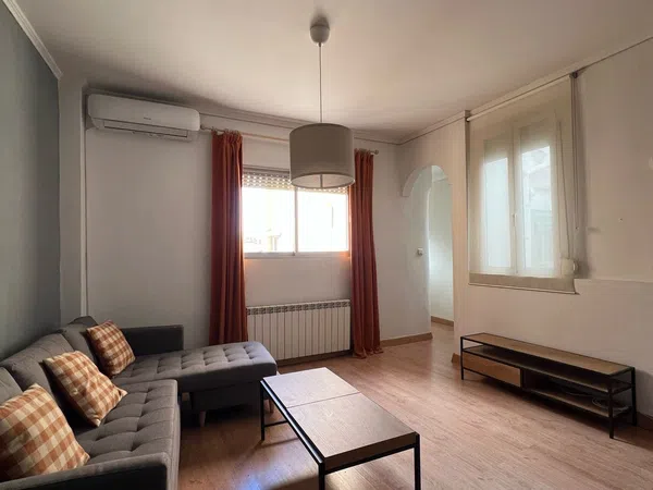 Piso en calle del Coso, 110