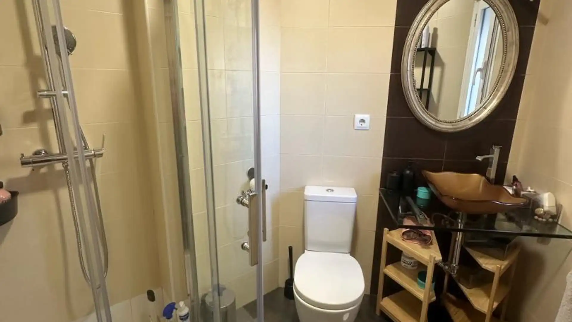 Piso en  Calle Maestro Adolfo Diaz 13 - Foto 19