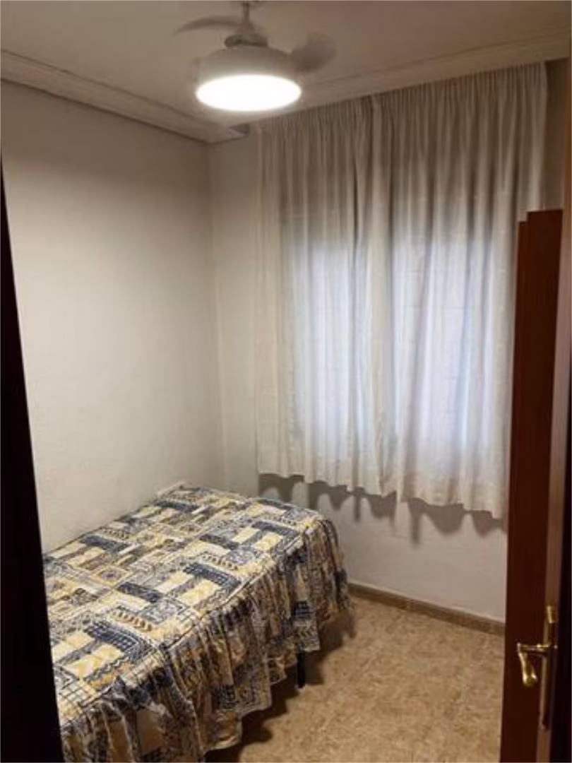 Piso en Ciudad Jardín - Foto 5