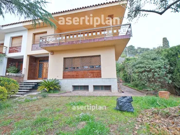 Chalet en  Avinguda de Puig i Cadafalch - Foto 85