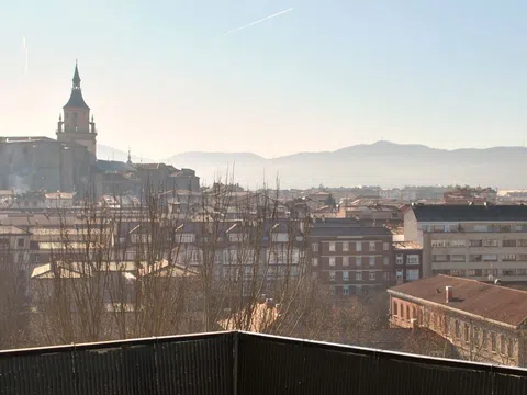 Ático en calle Urbina, 1