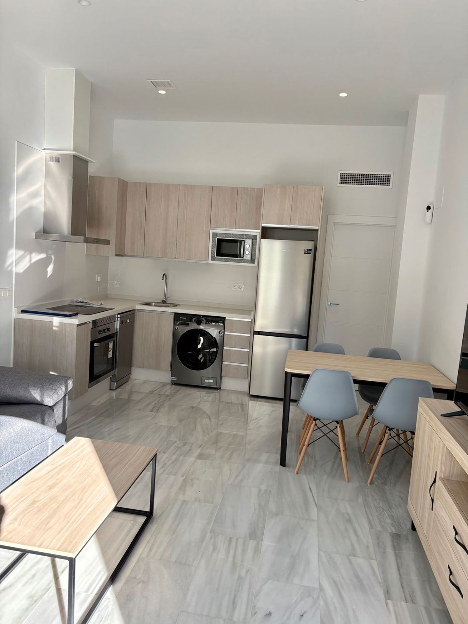 Estudio en Barrio Vistalegre - Parque Cruz - Universidades - Foto 4