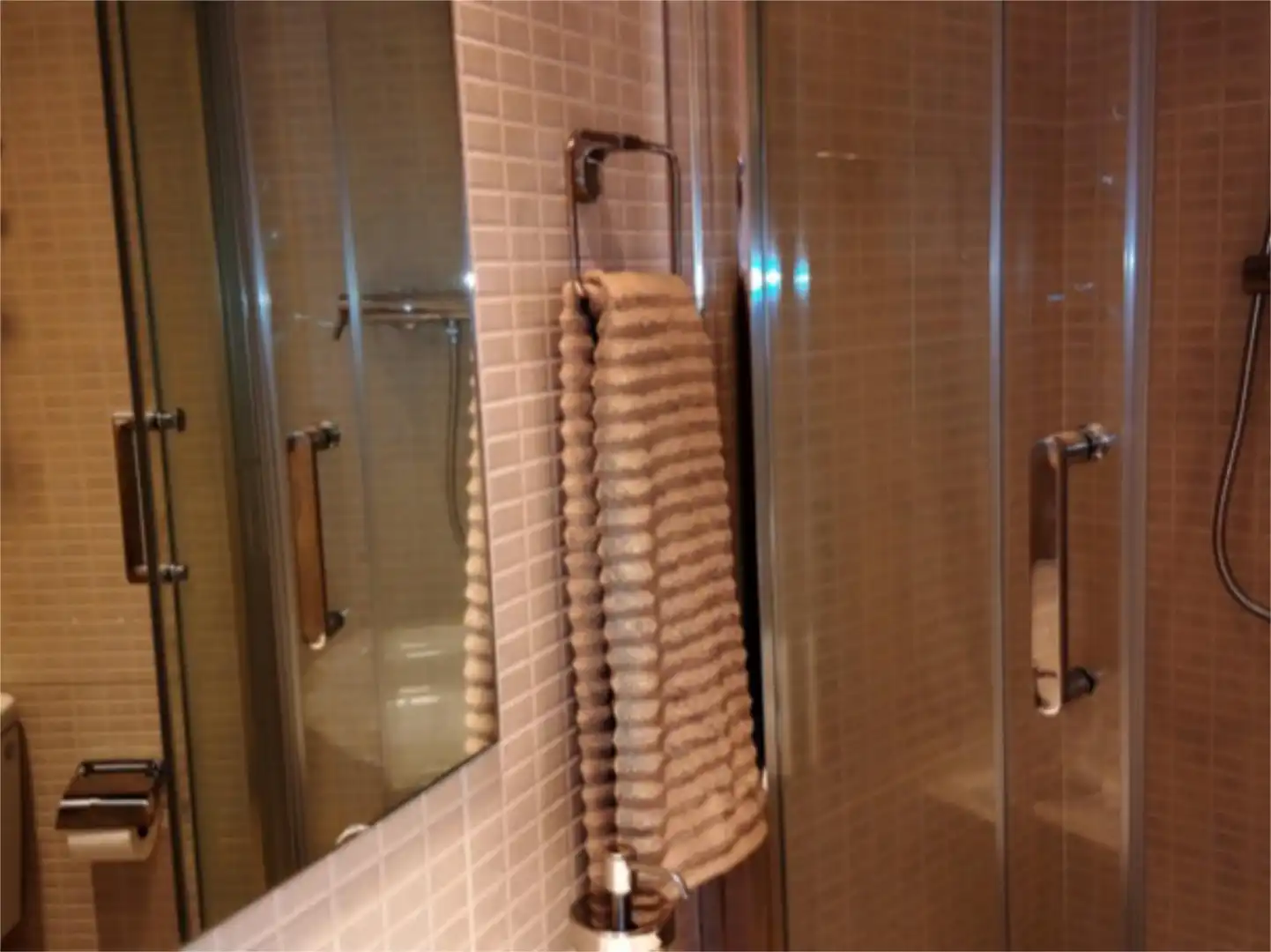 Piso en  Passeig del Vint-i-dos de Juliol 770 - Foto 23