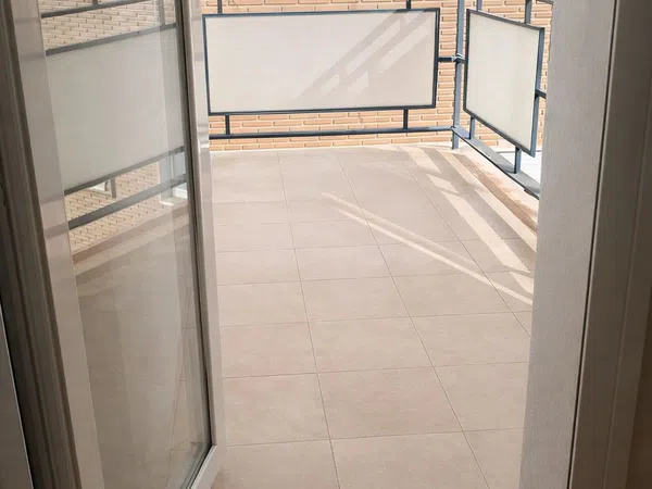 Piso en Cuatro Caminos - Foto 6