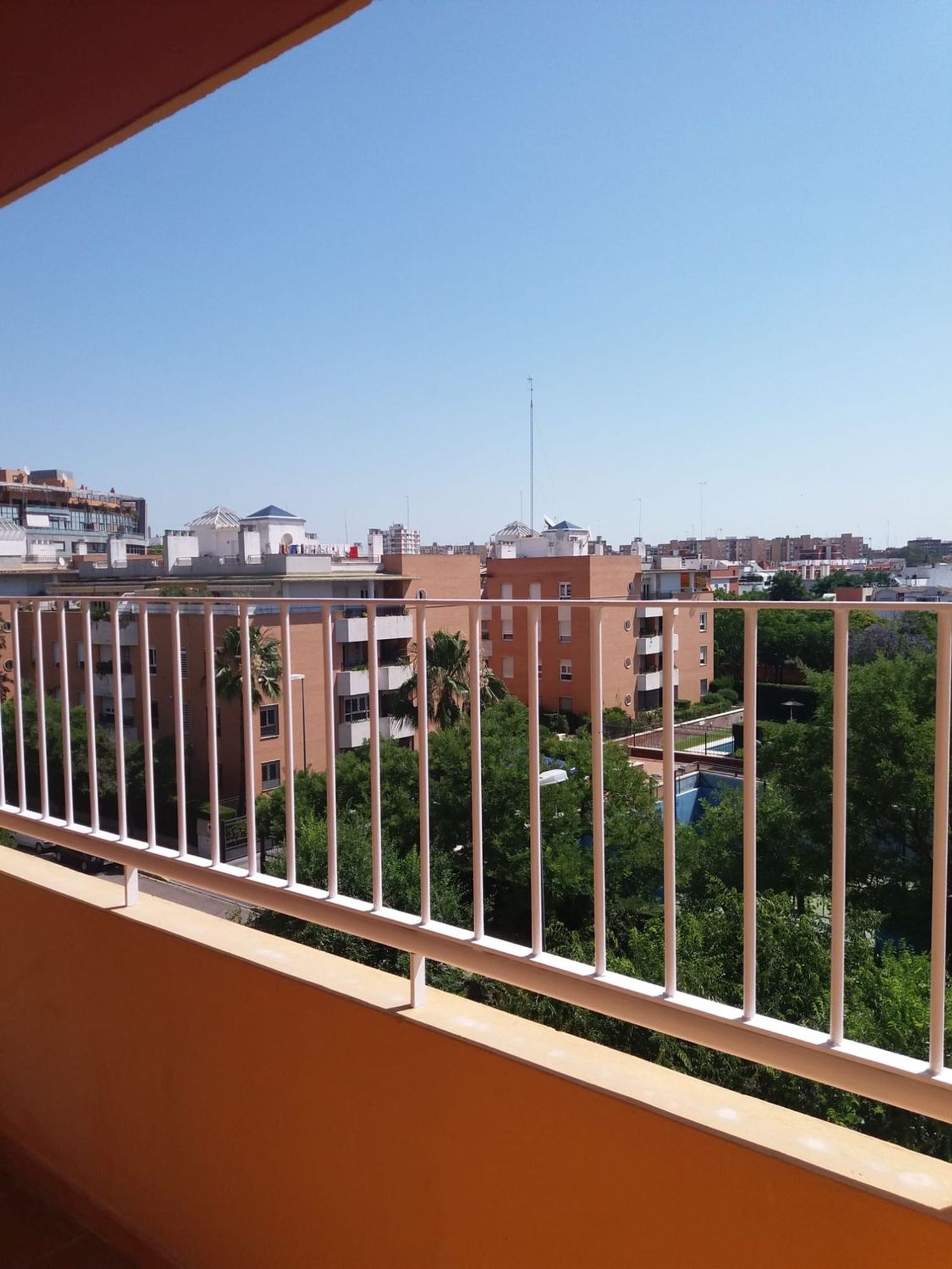 Piso en Calle Genaro Parladé, 15, Felipe II - Bueno Monreal - Foto 5