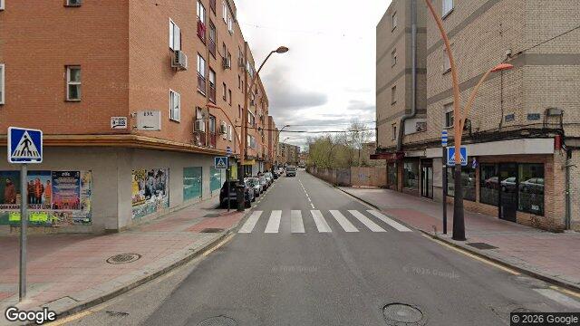 Vista de la calle de Piso en Calle Salamanca, 5