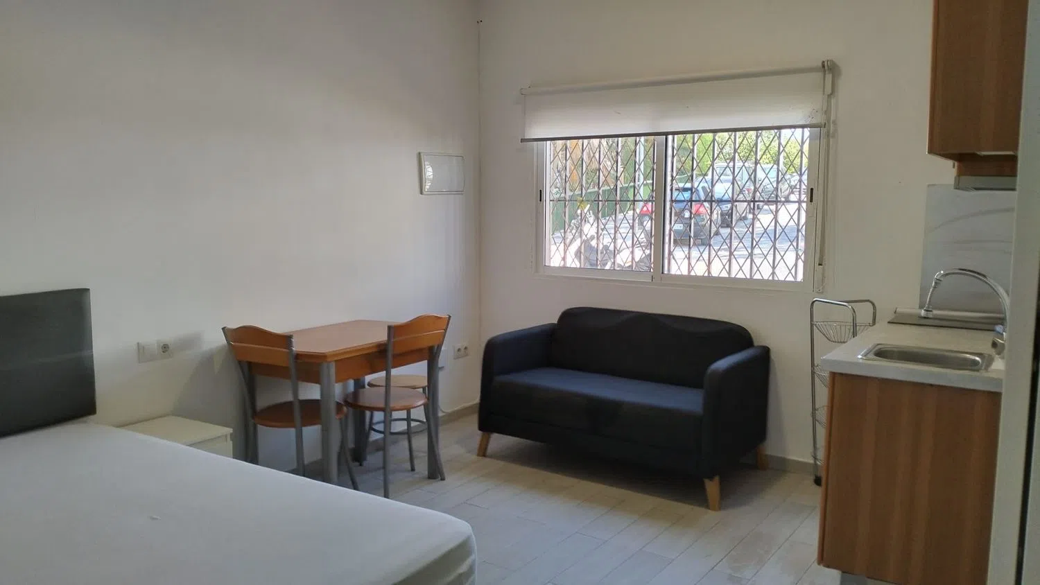 Estudio en calle Sancti Espíritu, 35 - Foto 1