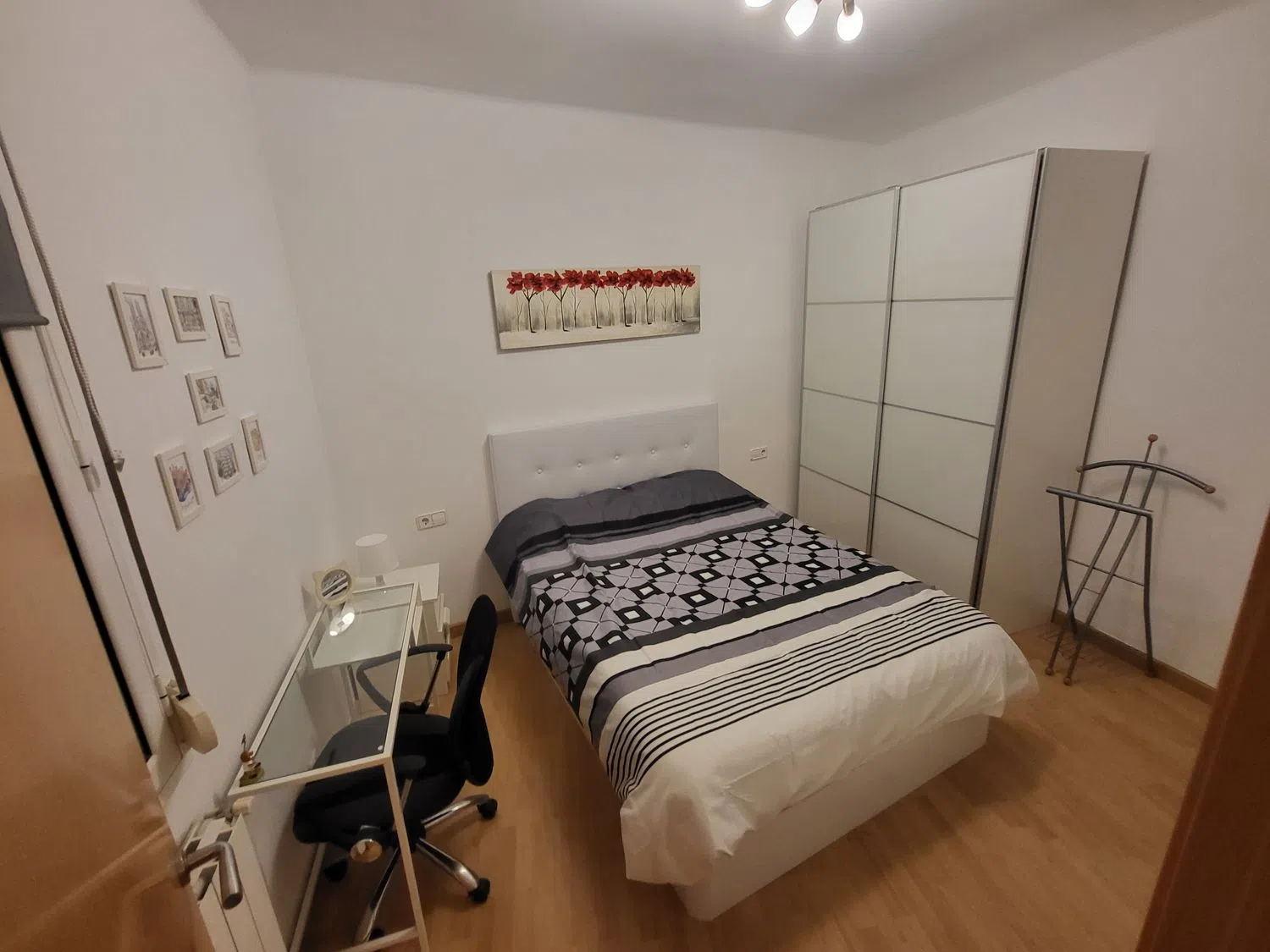 Piso en calle Groc, 3 - Foto 1