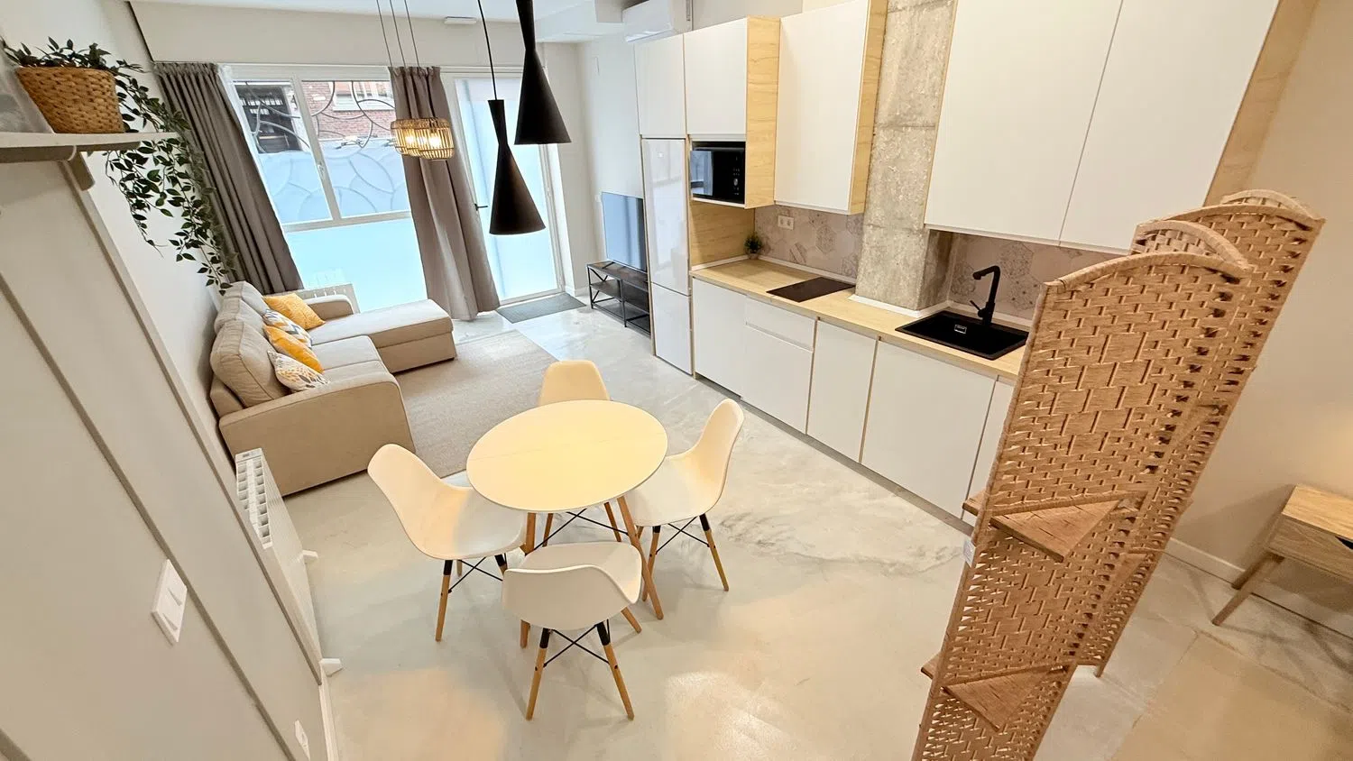 Estudio en calle del Cardenal Silíceo, 19 - Foto 4