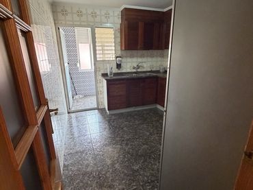 Piso en  Carrer de Joan d'Àustria 90 - Foto 5