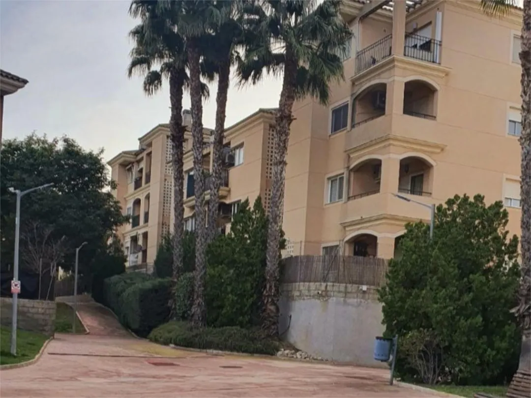 Piso en  Avenida del Golf 137 - Foto 2