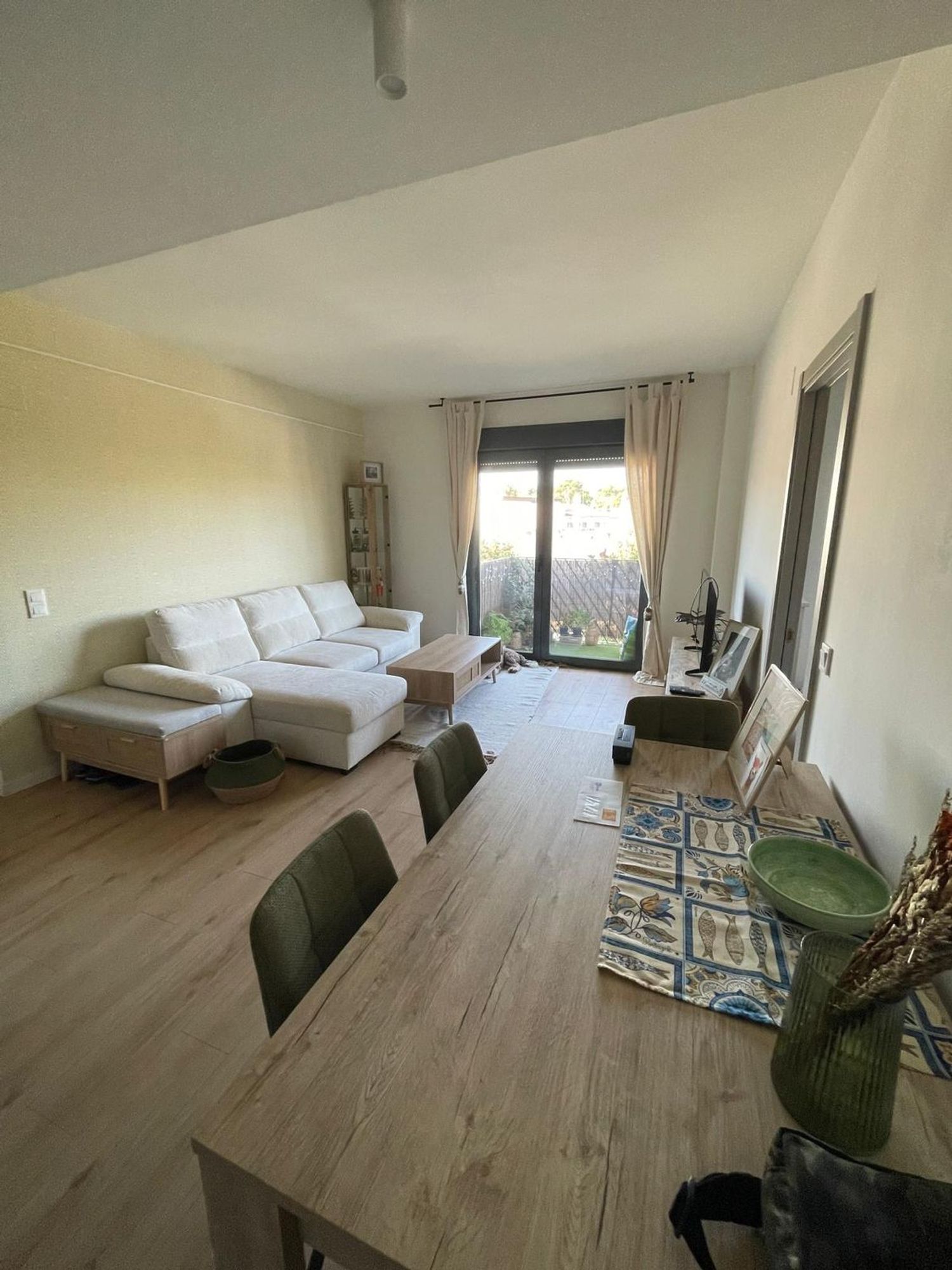 Piso en Calle Ingeniero Juan Chastang Marín, 4, Valdeolleros - Zumbacón - Camping - Foto 2
