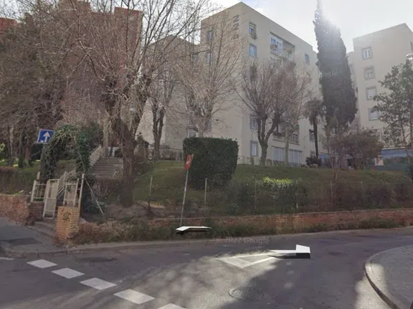 Piso en calle de Camarena, 226