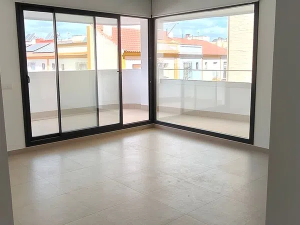 Piso en Calle la Rambla de Almería, 15 (Frente a Torres de Hércules), Bellavista - Foto 2