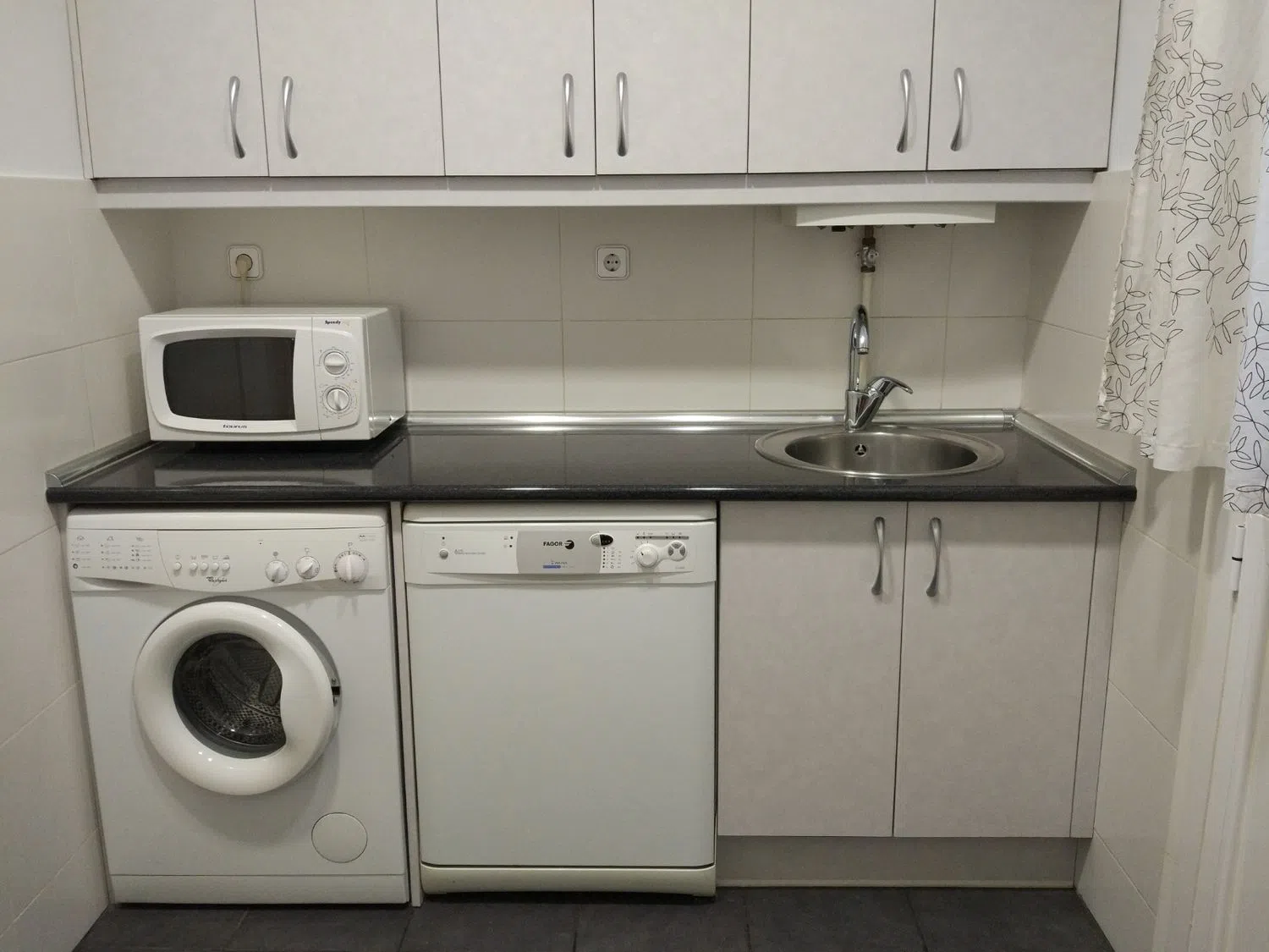 Piso en calle de Alberto Aguilera, 28 - Foto 3