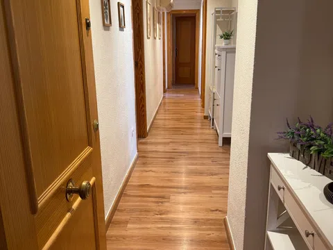 Piso en calle Famorca, 7