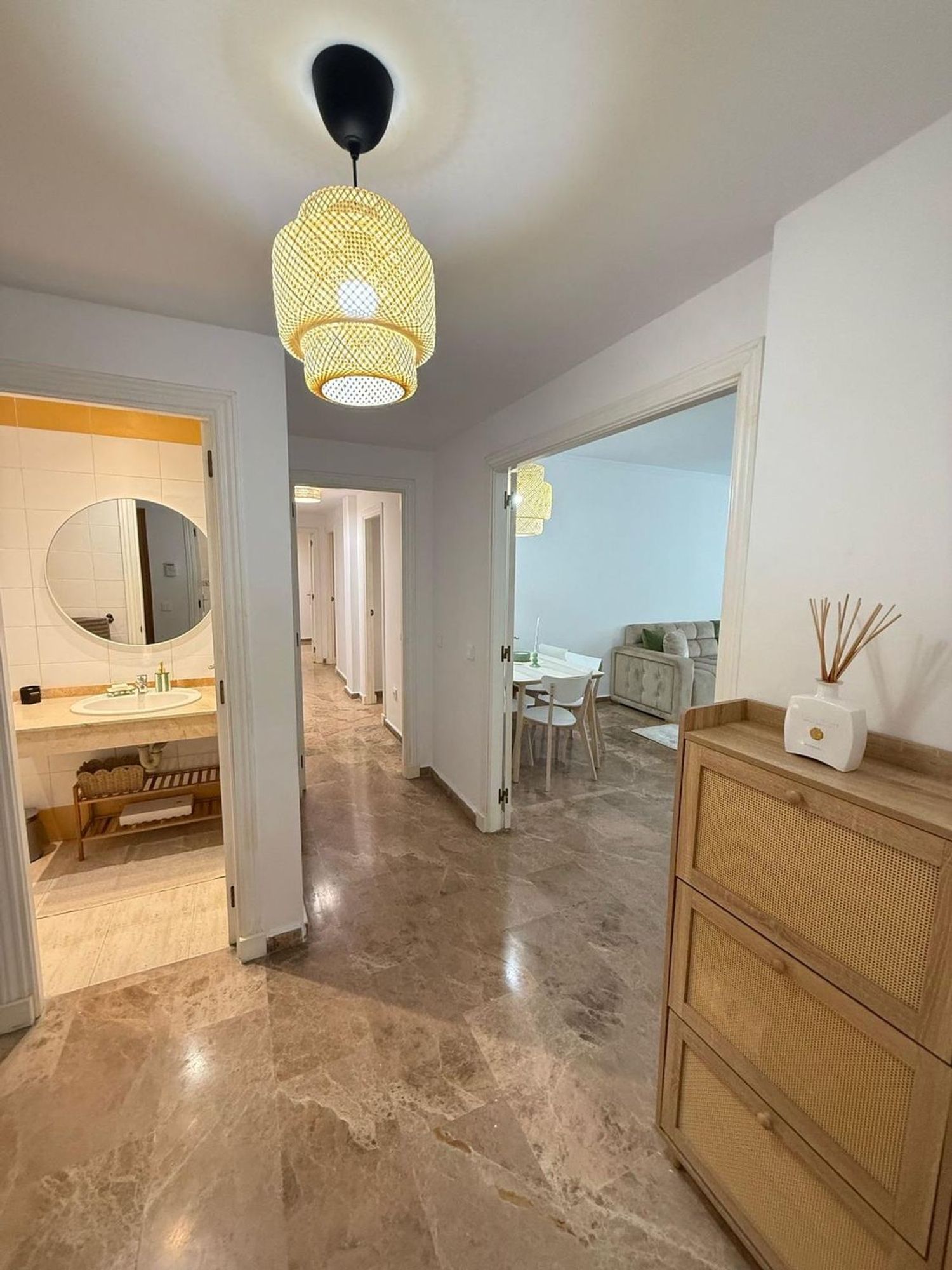 Piso en avenida Santiago de Compostela, 13 - Foto 6