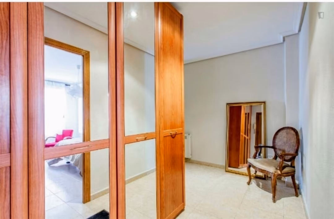 Piso en  Carrer de Francisco Moreno Usedo 25 - Foto 8