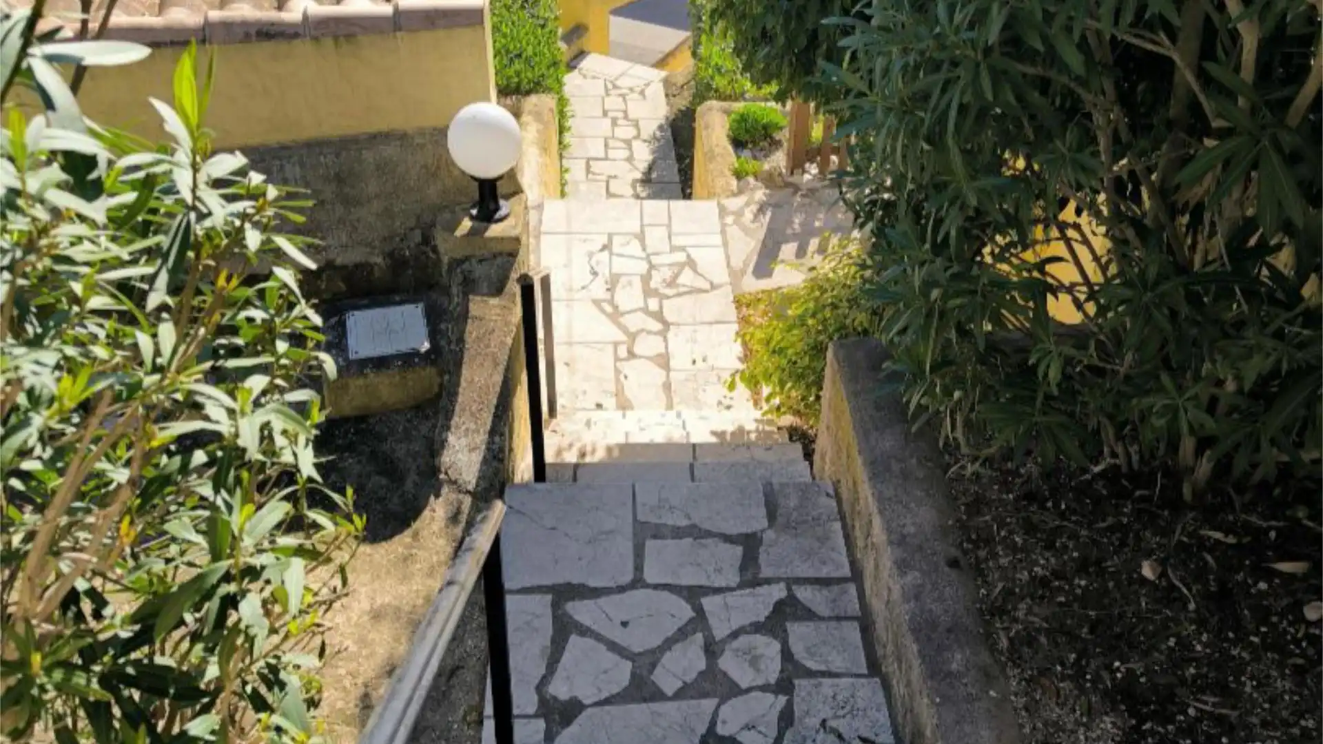 Casa adosada en  Avenida de Madrid 36 - Foto 8