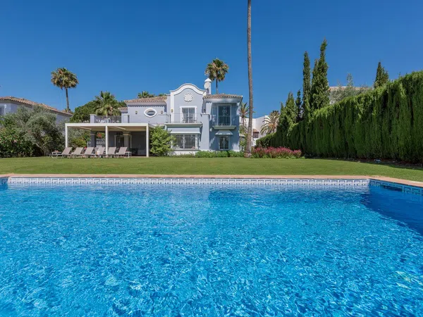 Casa o chalet independiente en Avenida de los Andaluces, 25, Casasola - Foto 1
