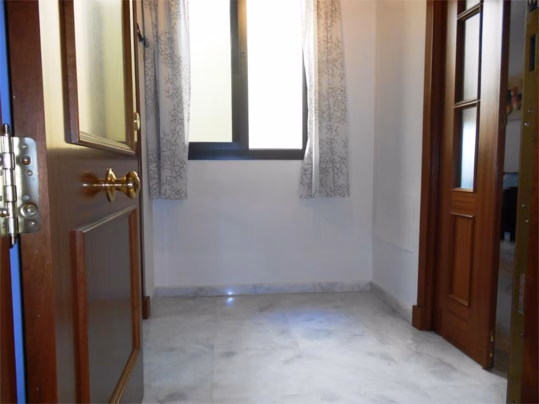 Piso en  Avenida de Miraflores 1 - Foto 5