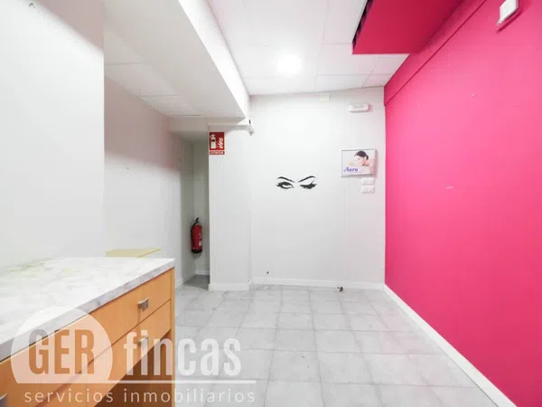 Local en Calle de Tarragona, Sant Pere Nord - Foto 5