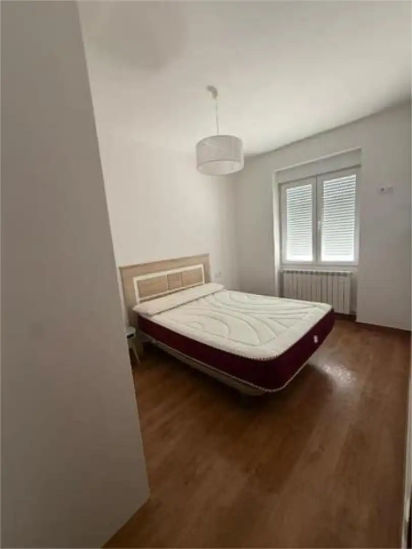 Piso en zona Bernabé cantos - Foto 3